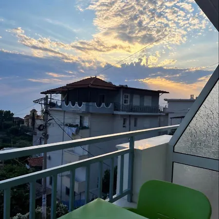 Center Sunset Apartament *
